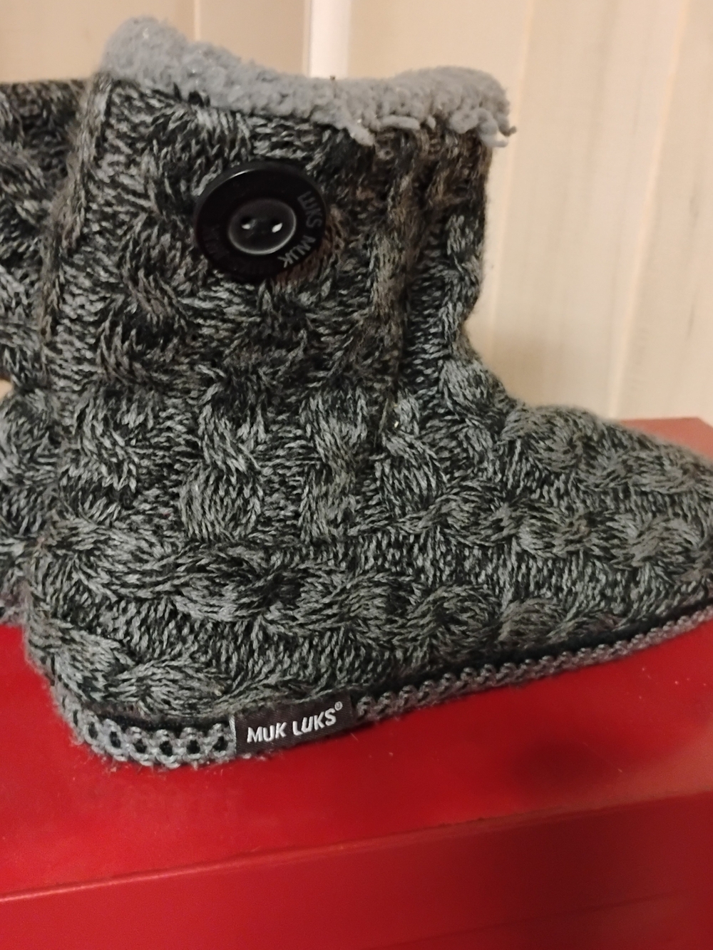 Muk Luks Women's Gray Knit Bootie Slippers